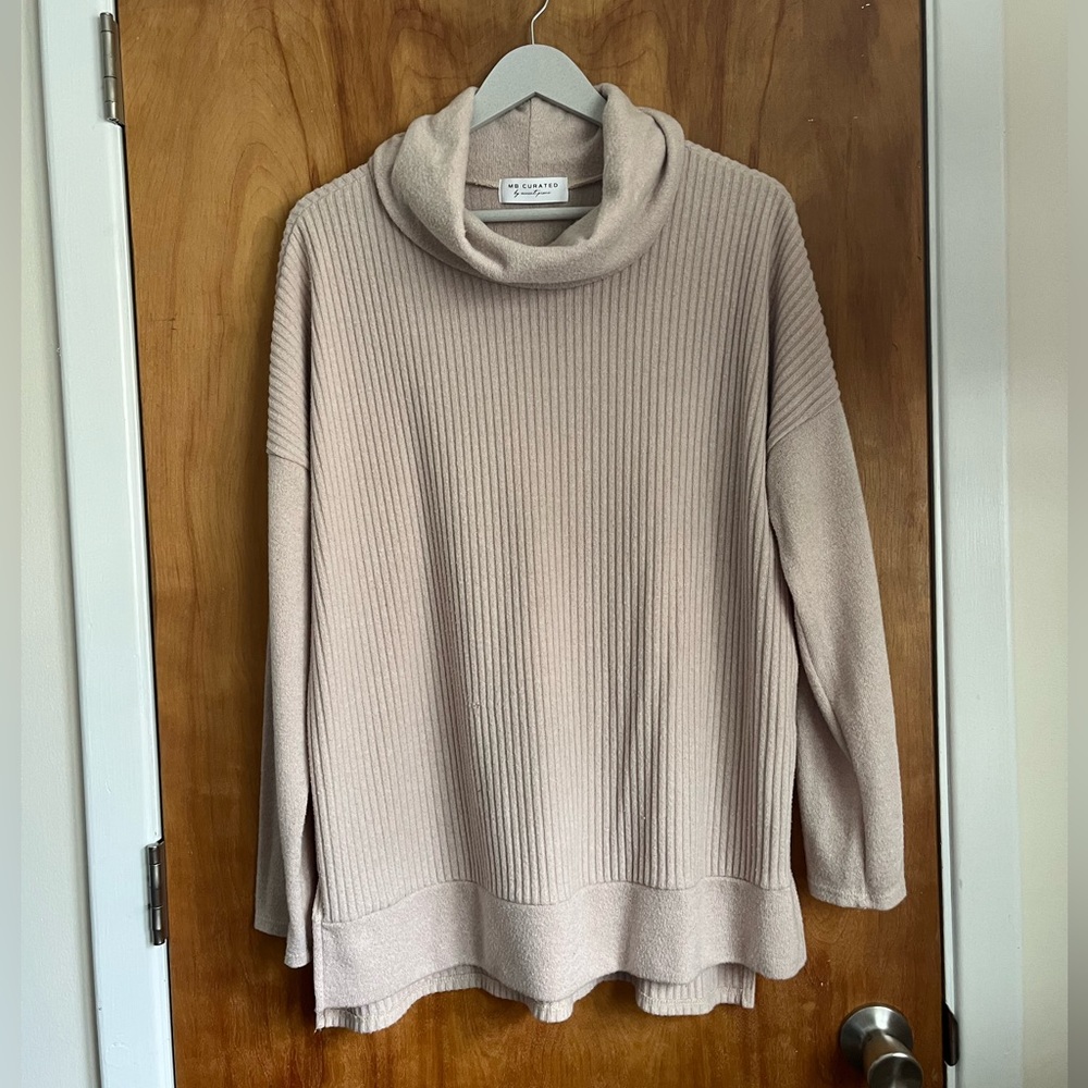 MB Curated Cowl Neck ribbed top